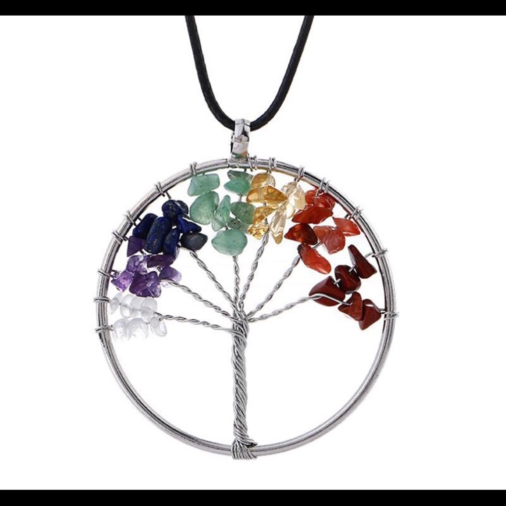🦋Tree of life with chakra stones necklace